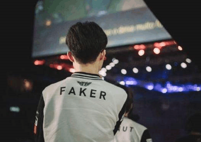 上海Major亚洲RMR：究极压制！FlyQuest 2-0 GR