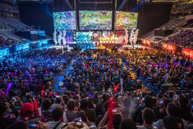 【战报】2021KPL春季赛常规赛第二轮W2D5，深圳DYG 0-3 武汉eStarPro